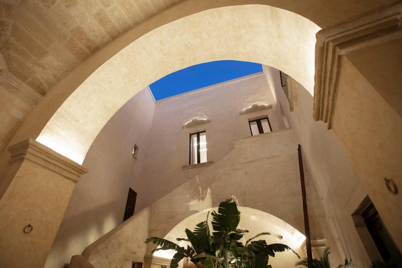 Palazzo Donna Titi Bed and Breakfast Nardò Buitenkant foto