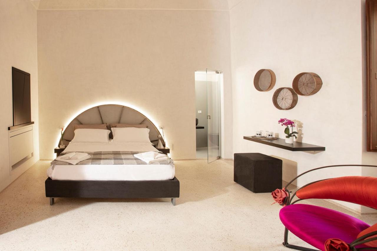 Palazzo Donna Titi Bed and Breakfast Nardò Buitenkant foto